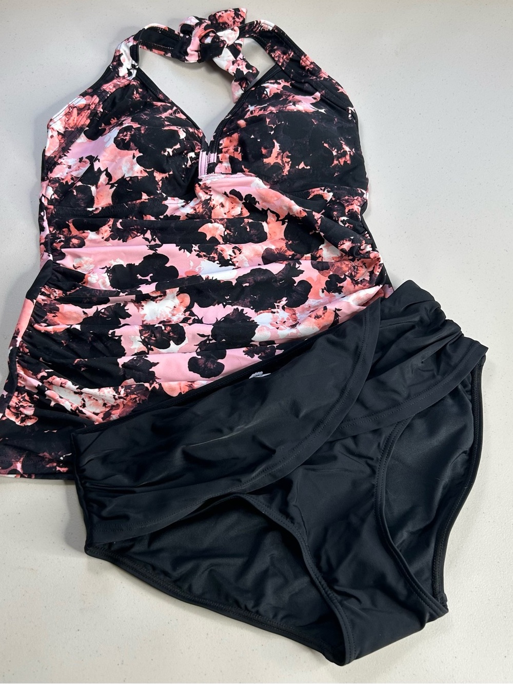 Women’s Tankini Bikini Set Small Black Pink Floral Halter Tummy Control